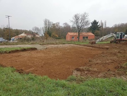 Décapage et terrassement de la maison